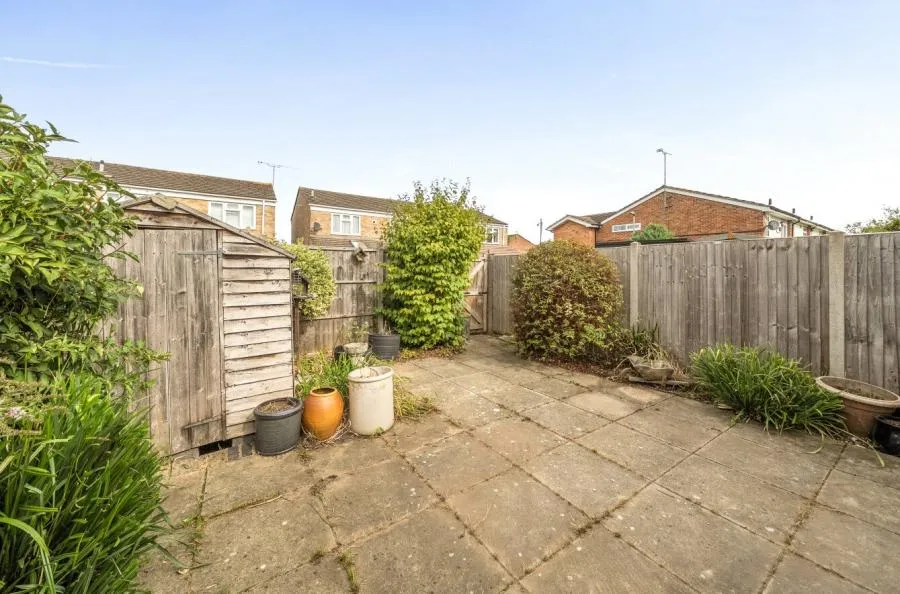 Burnham Close, Windsor, SL4, photo 10