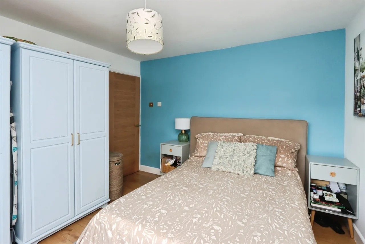 Kynance Crescent, Brinsworth, Rotherham, photo 9