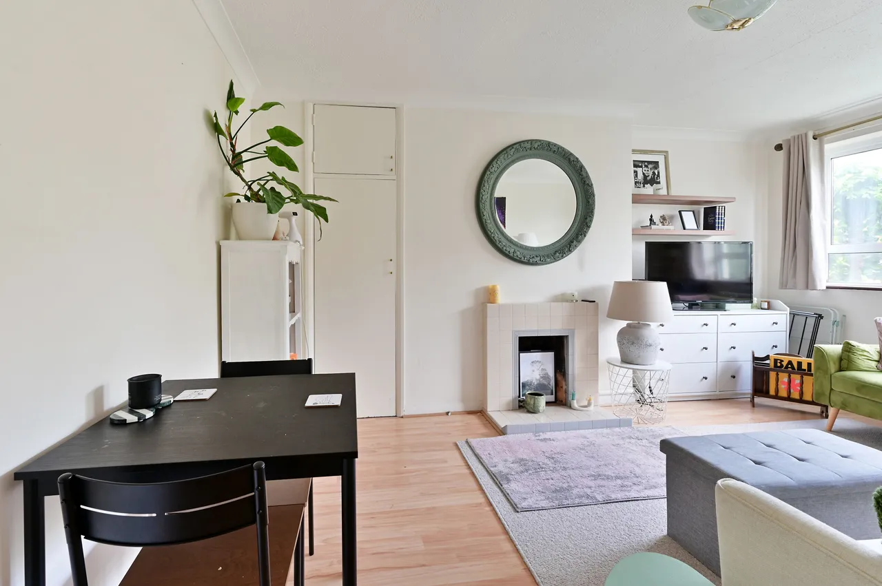 Flat 5, 16 Princes Road, London, photo 7