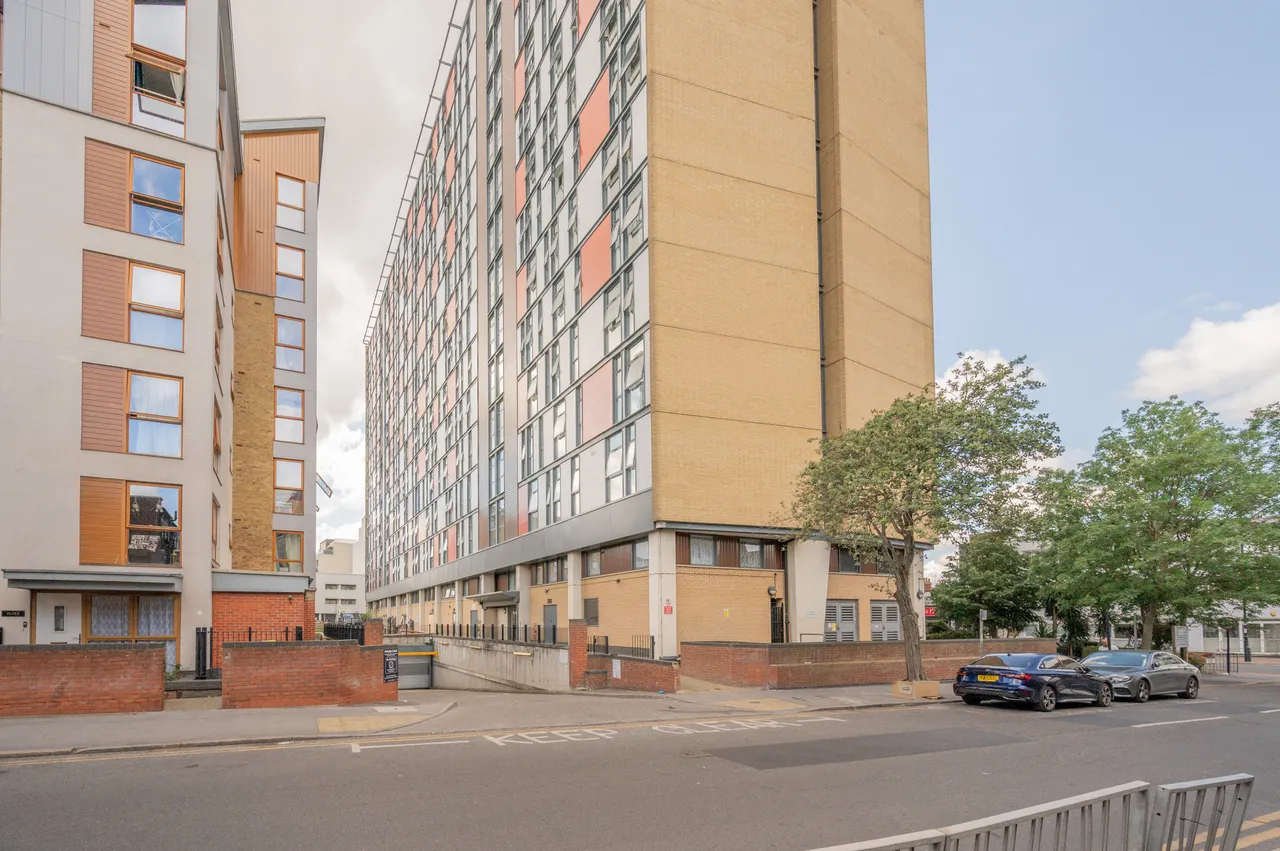 Flat 76, City House, 420 London Road, Croydon, photo 11