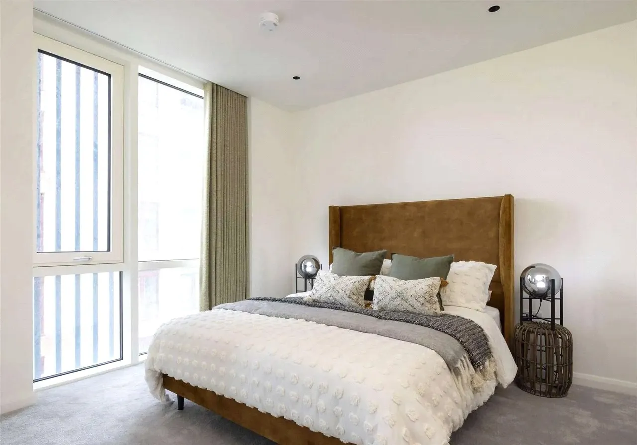 Manor Road, Canning Town, E16, photo 6