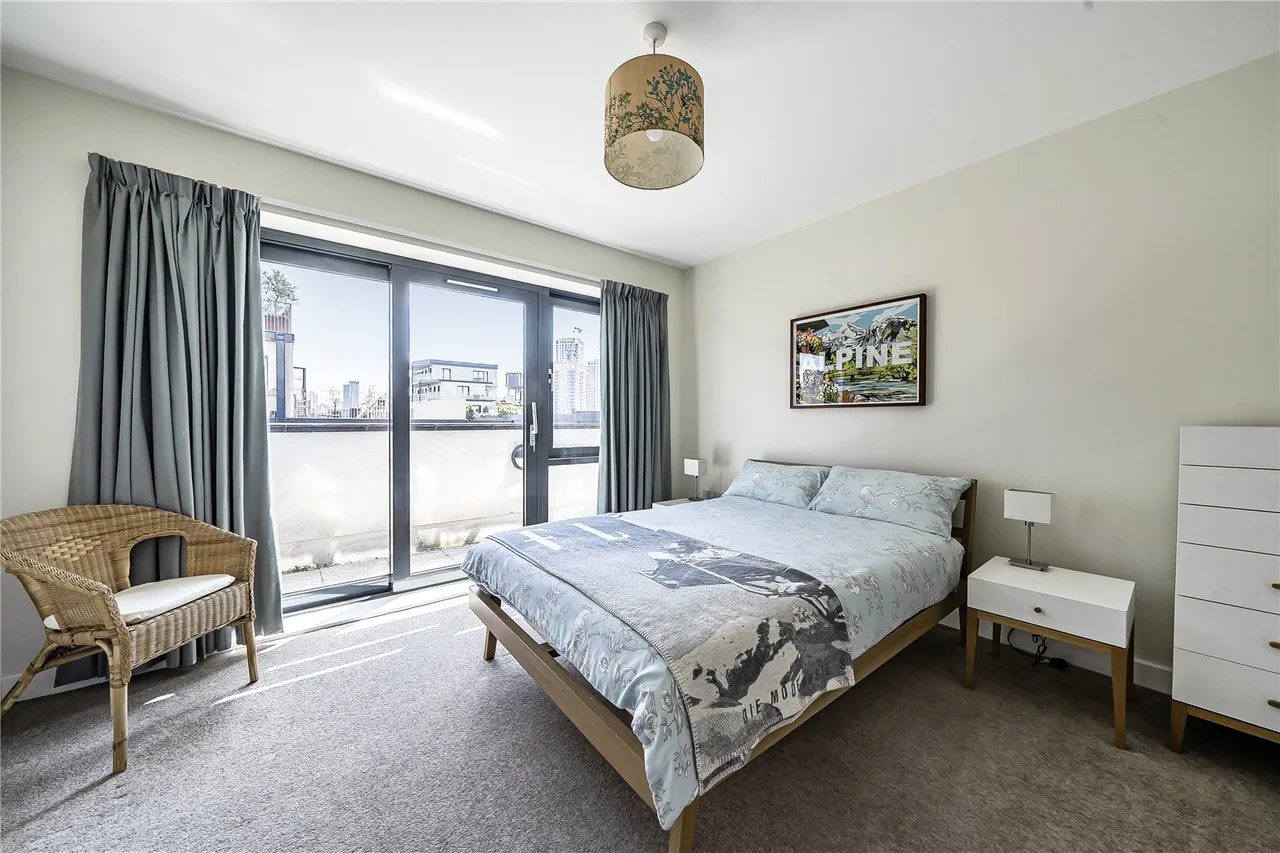 Spa Road, London, SE16, photo 3
