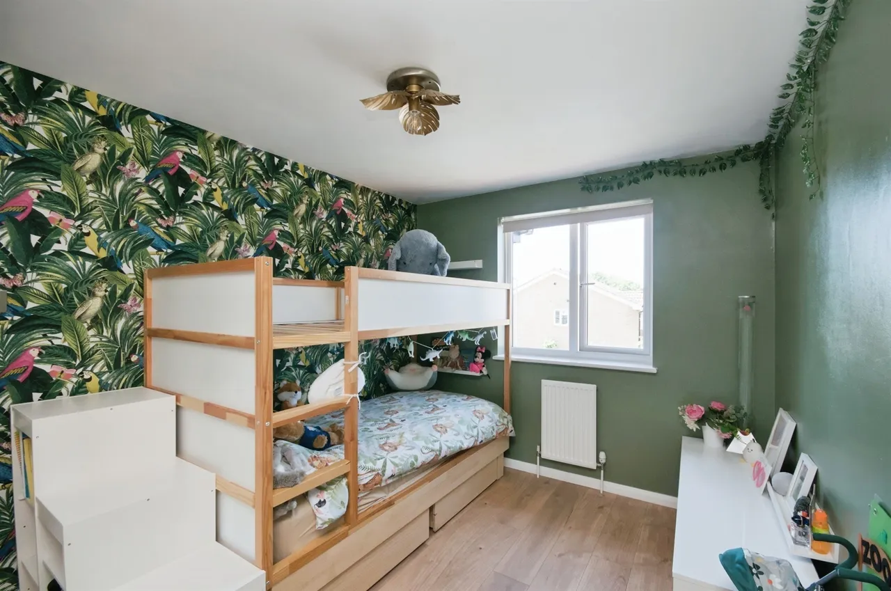 Rydal Way, Eastbourne, photo 6
