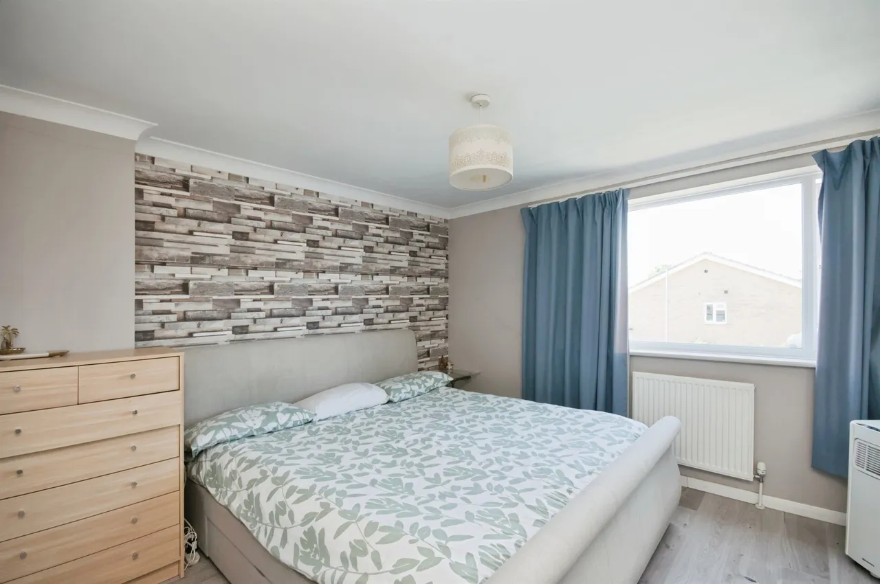 Rydal Way, Eastbourne, photo 7