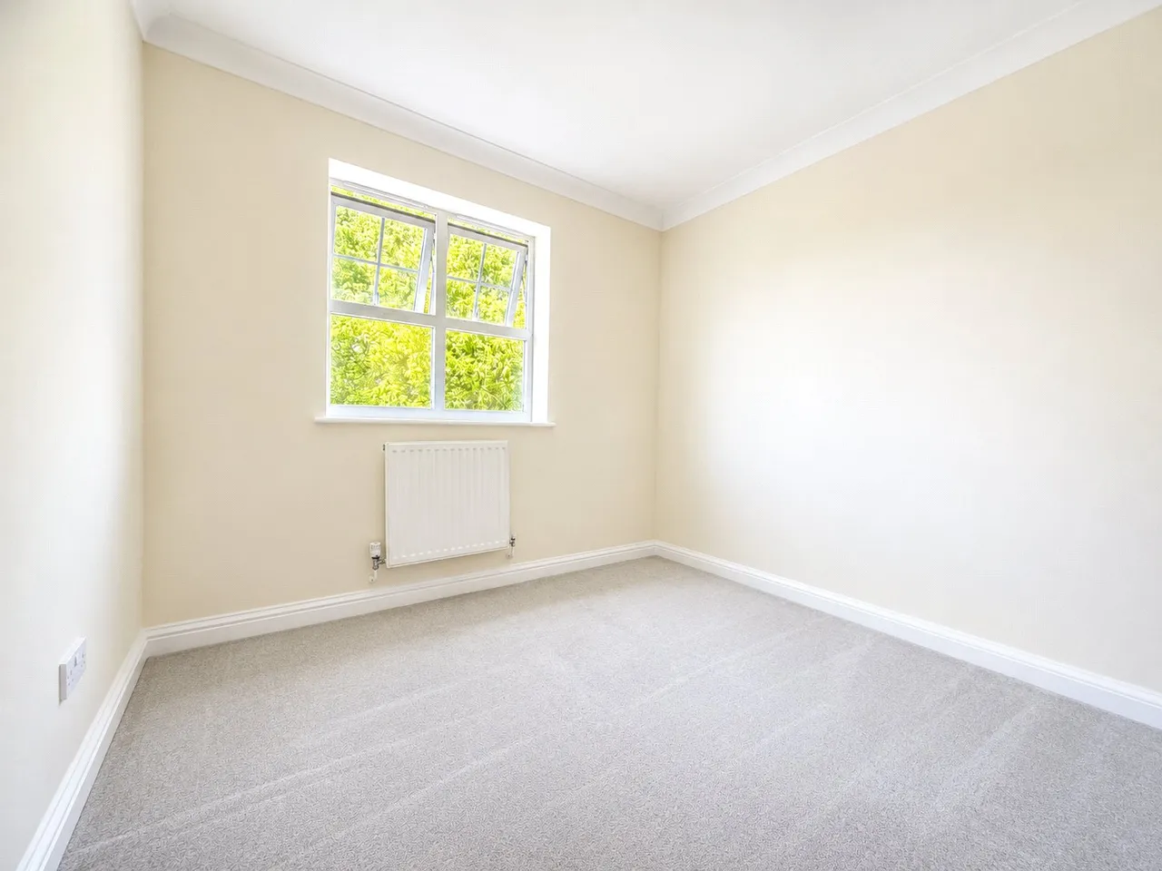 Pentstemon Drive, Swanscombe, DA10, photo 10