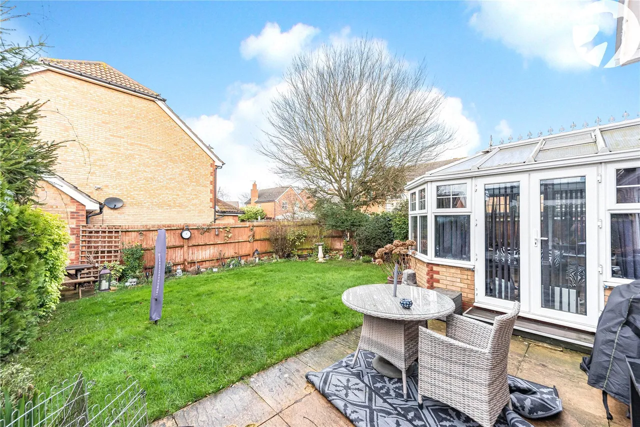Pentstemon Drive, Swanscombe, DA10, photo 19