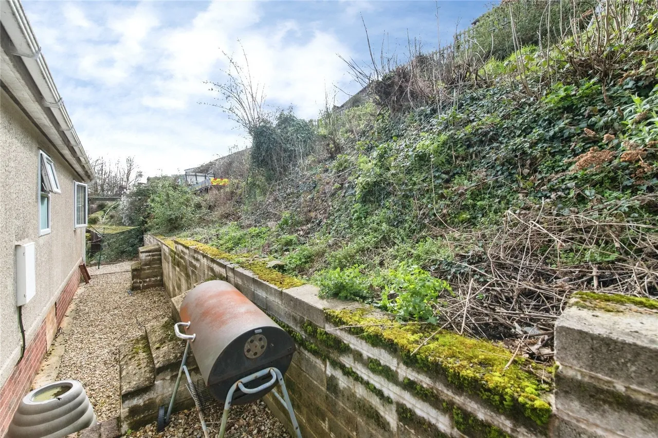 Heron Road, Exonia Park, EX2, photo 6