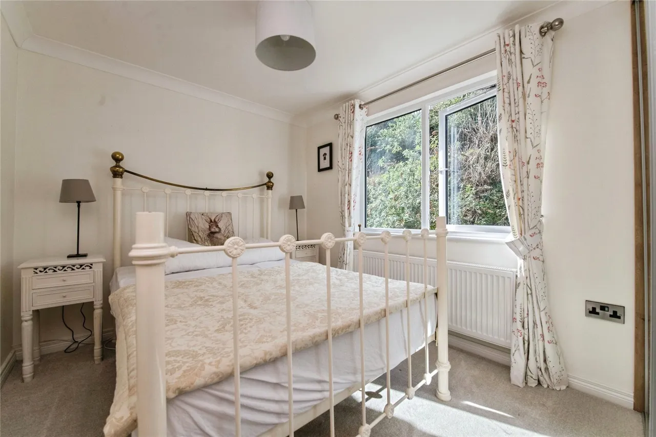 Heron Road, Exonia Park, EX2, photo 11