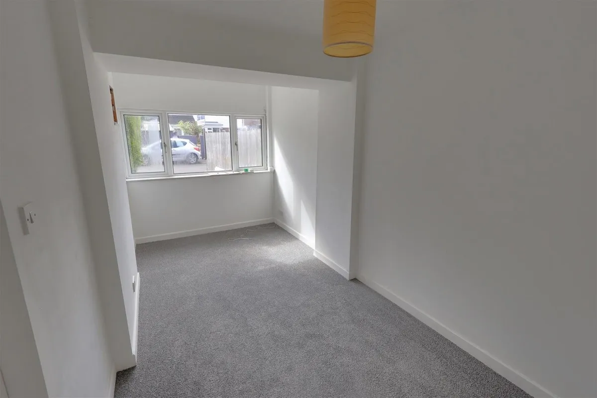 Foley Road, Newent, GL18, photo 3