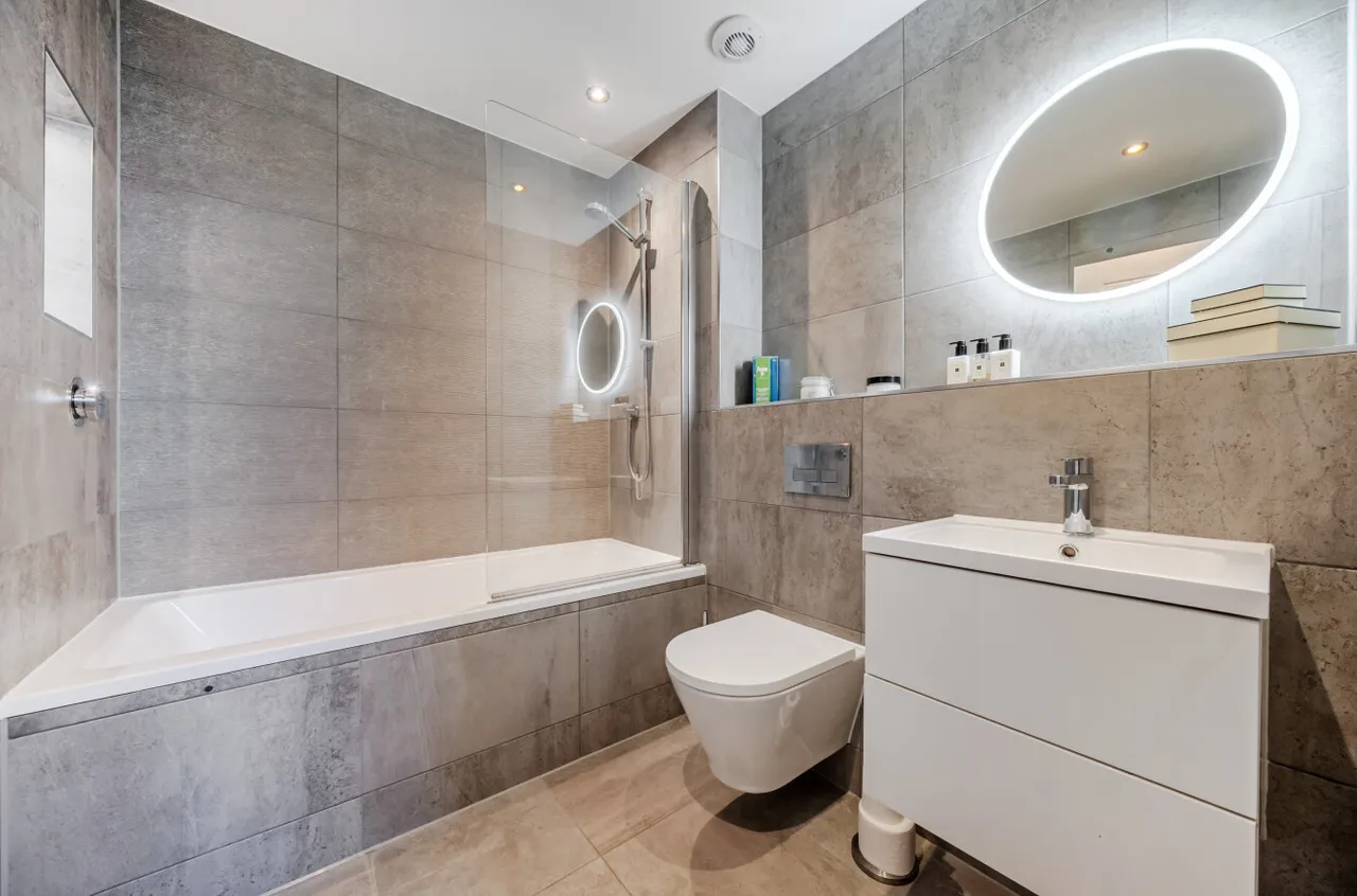 Testlands Avenue, Nursling, SO16, photo 10