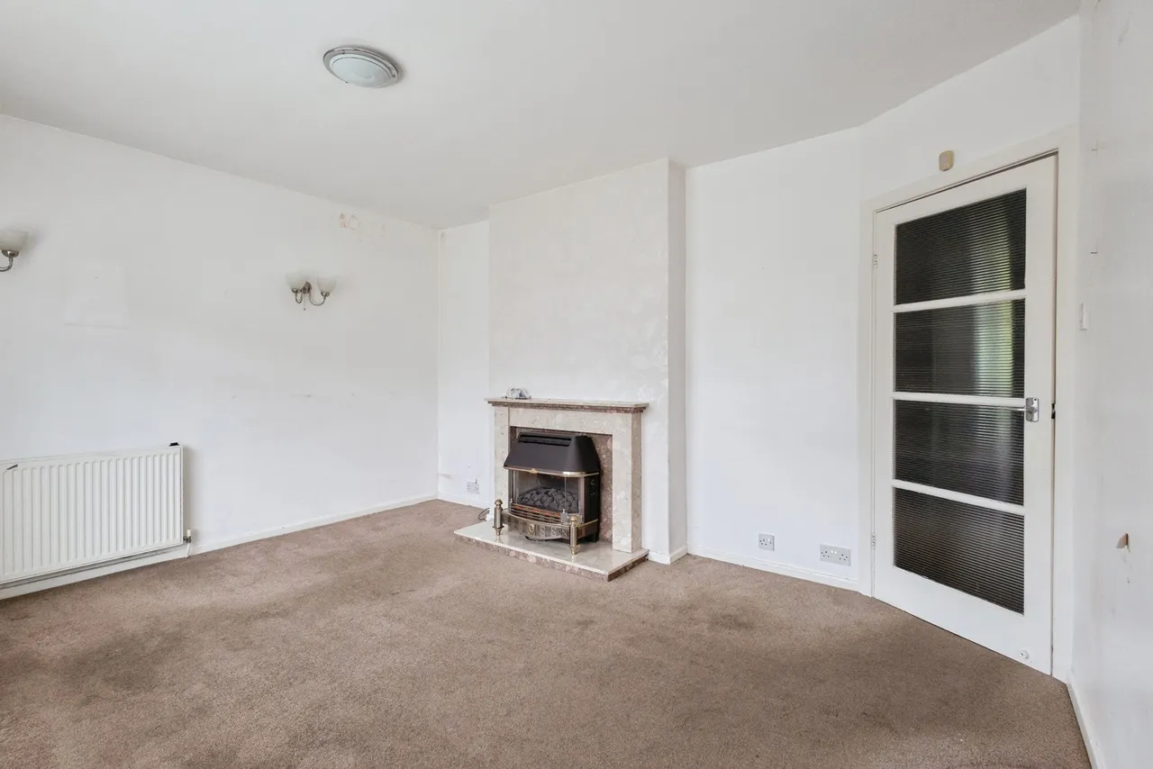 Millbrook Avenue, Denton, Manchester, Greater Manchester, M34, photo 3