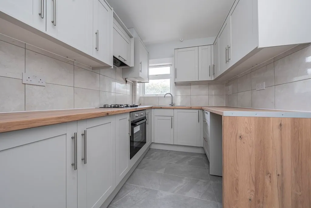 Hanover Circle, Hayes, photo 2