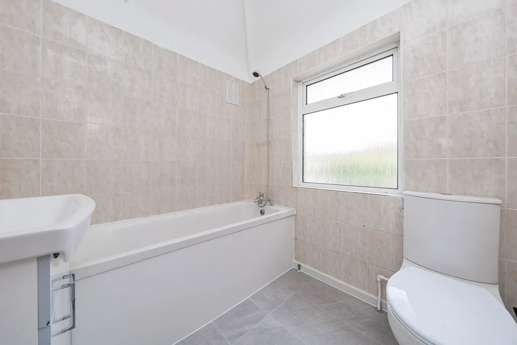 Hanover Circle, Hayes, photo 9