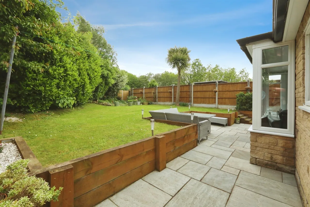 Betony Close, Killamarsh, S21, photo 2