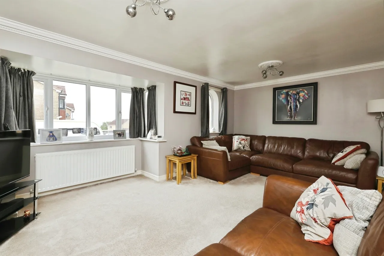 Betony Close, Killamarsh, S21, photo 8