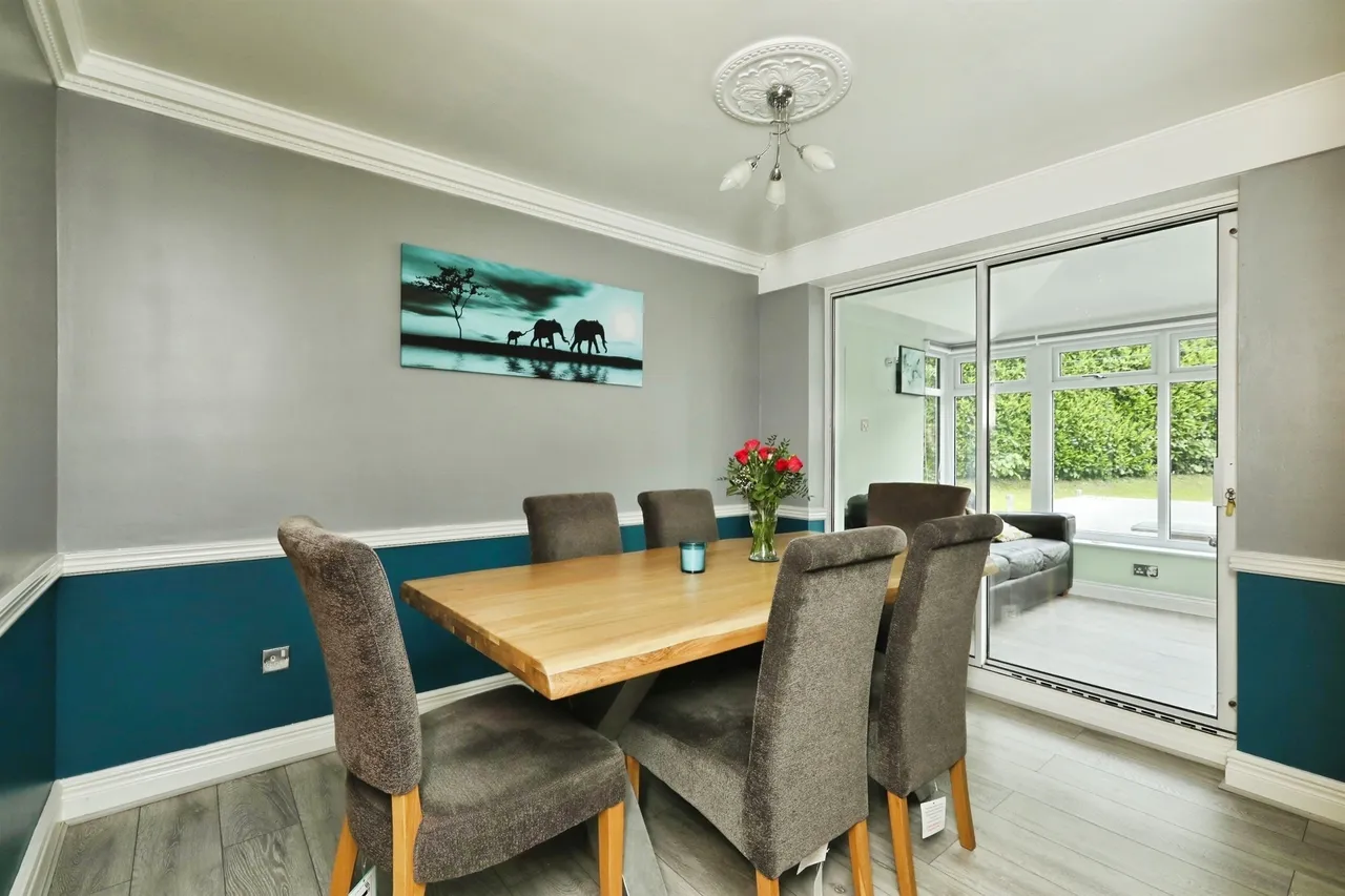 Betony Close, Killamarsh, S21, photo 4