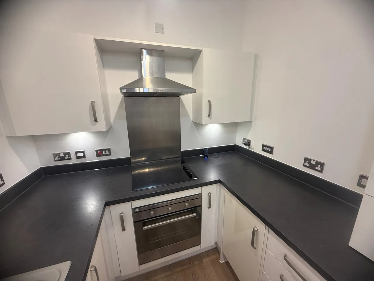 Southern Road, London, E13, photo 4