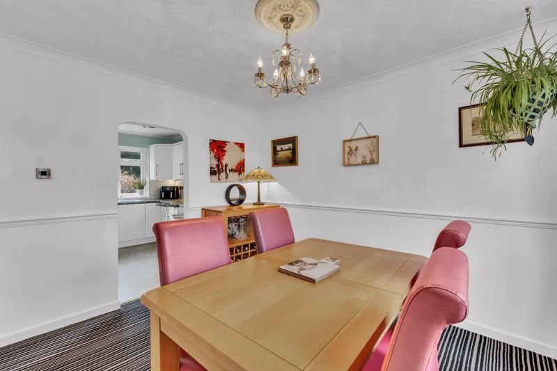 Longacres Drive Whitworth, Rochdale OL12 8JT, photo 9