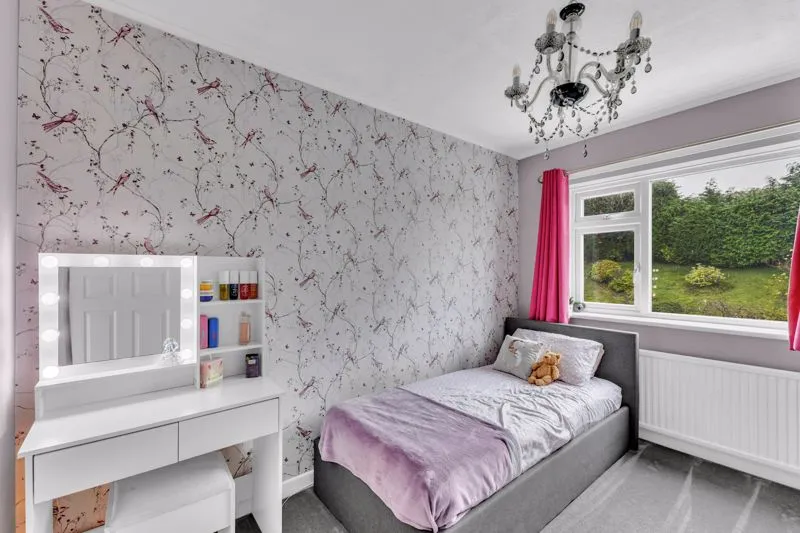 Longacres Drive Whitworth, Rochdale OL12 8JT, photo 15