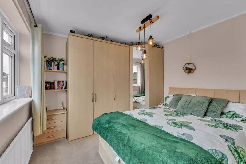 Longacres Drive Whitworth, Rochdale OL12 8JT, photo 13