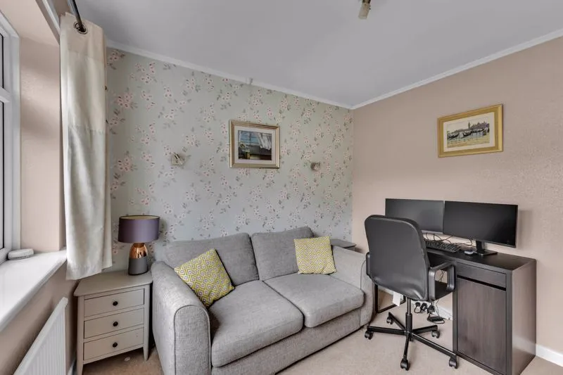 Longacres Drive Whitworth, Rochdale OL12 8JT, photo 17
