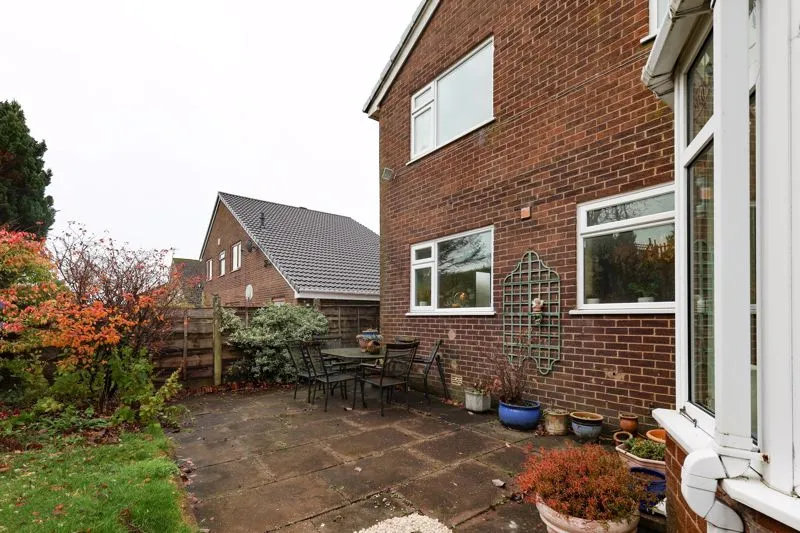 Longacres Drive Whitworth, Rochdale OL12 8JT, photo 30