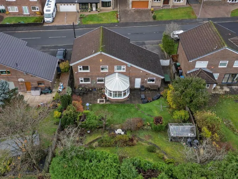Longacres Drive Whitworth, Rochdale OL12 8JT, photo 21