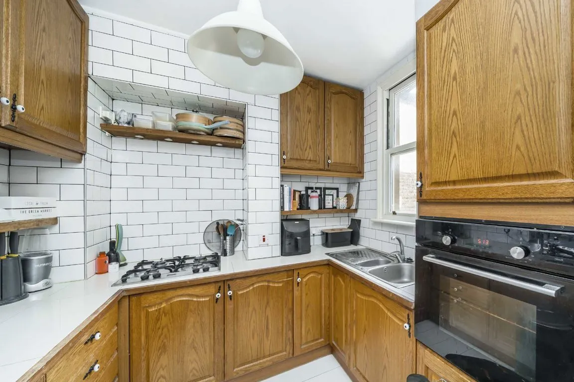 Pretoria Road, SW16, photo 4