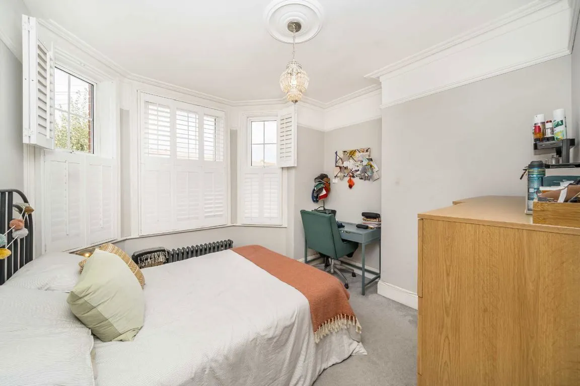 Pretoria Road, SW16, photo 5