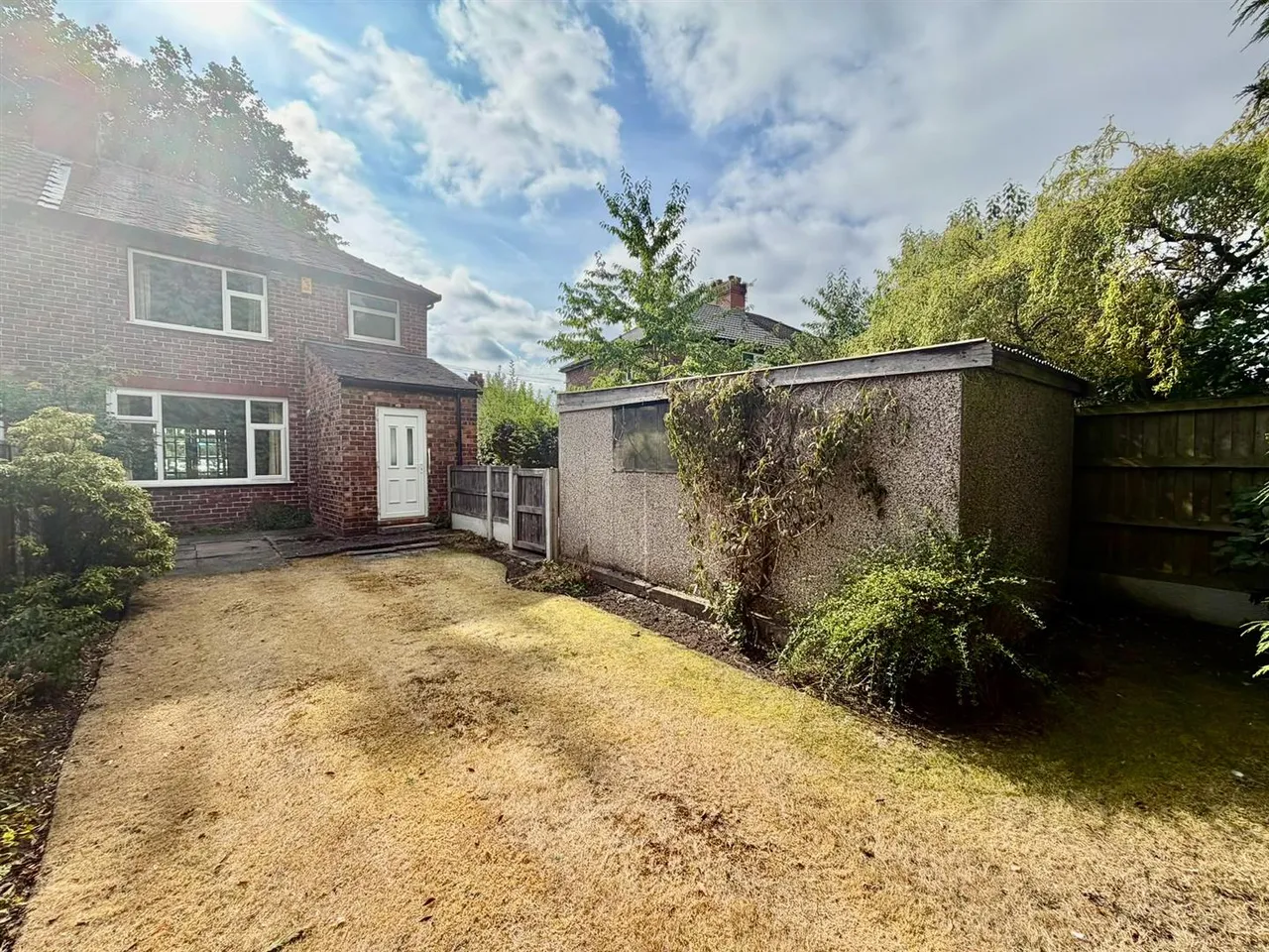 Langdale Road, Sale, M33, photo 14