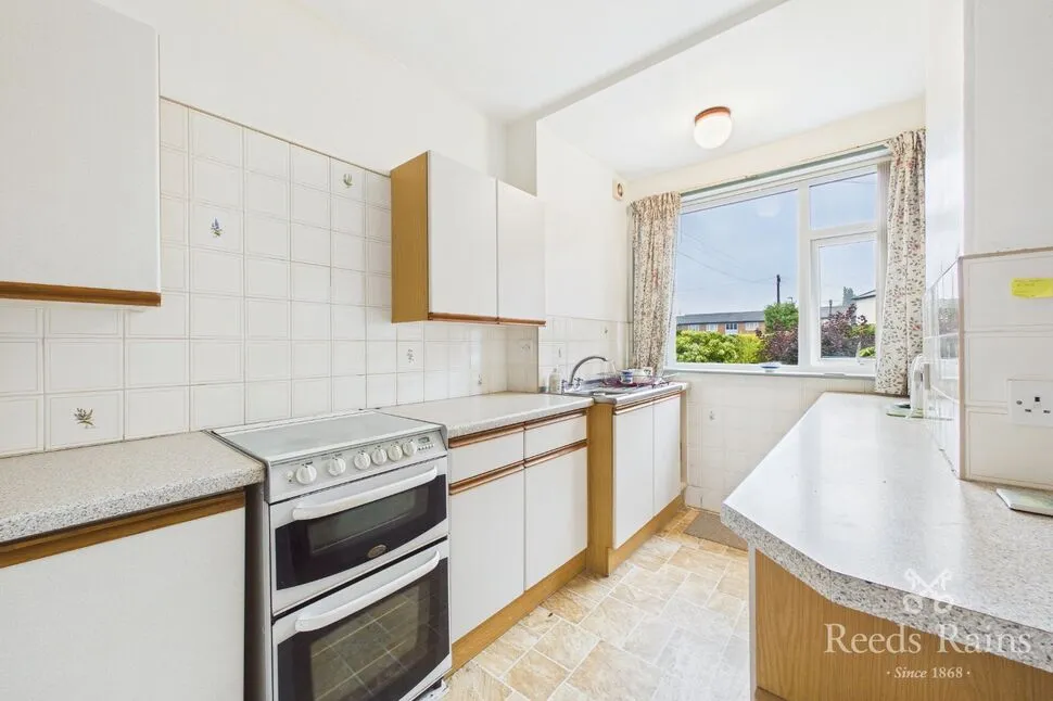 Willow Drive, Wakefield, West Yorkshire, WF1, photo 5