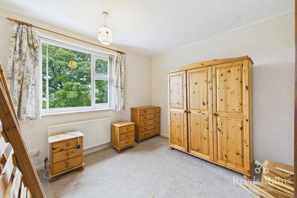 Willow Drive, Wakefield, West Yorkshire, WF1, photo 6