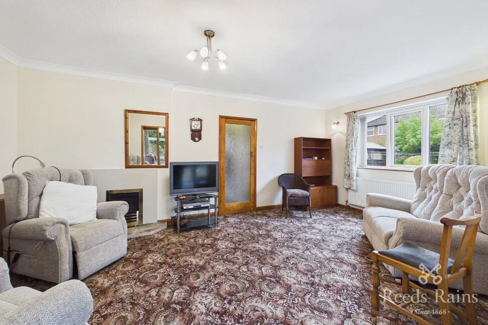 Willow Drive, Wakefield, West Yorkshire, WF1, photo 4
