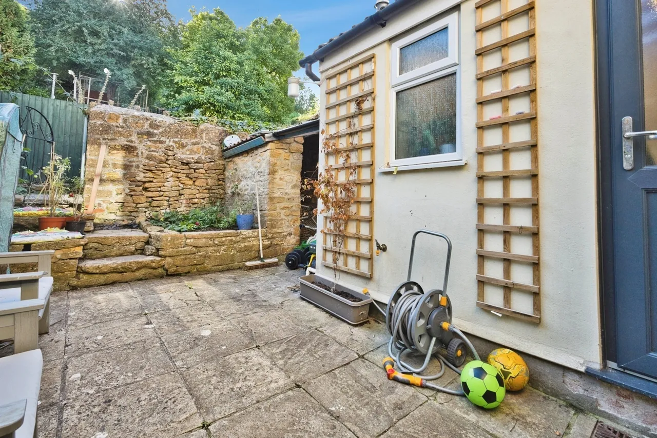 High Street, Stoke-Sub-Hamdon, TA14, photo 14