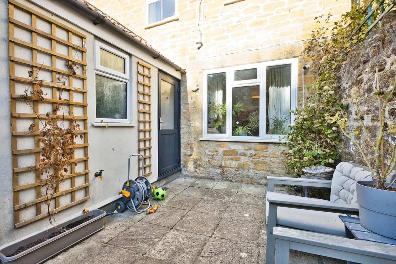 High Street, Stoke-Sub-Hamdon, TA14, photo 15