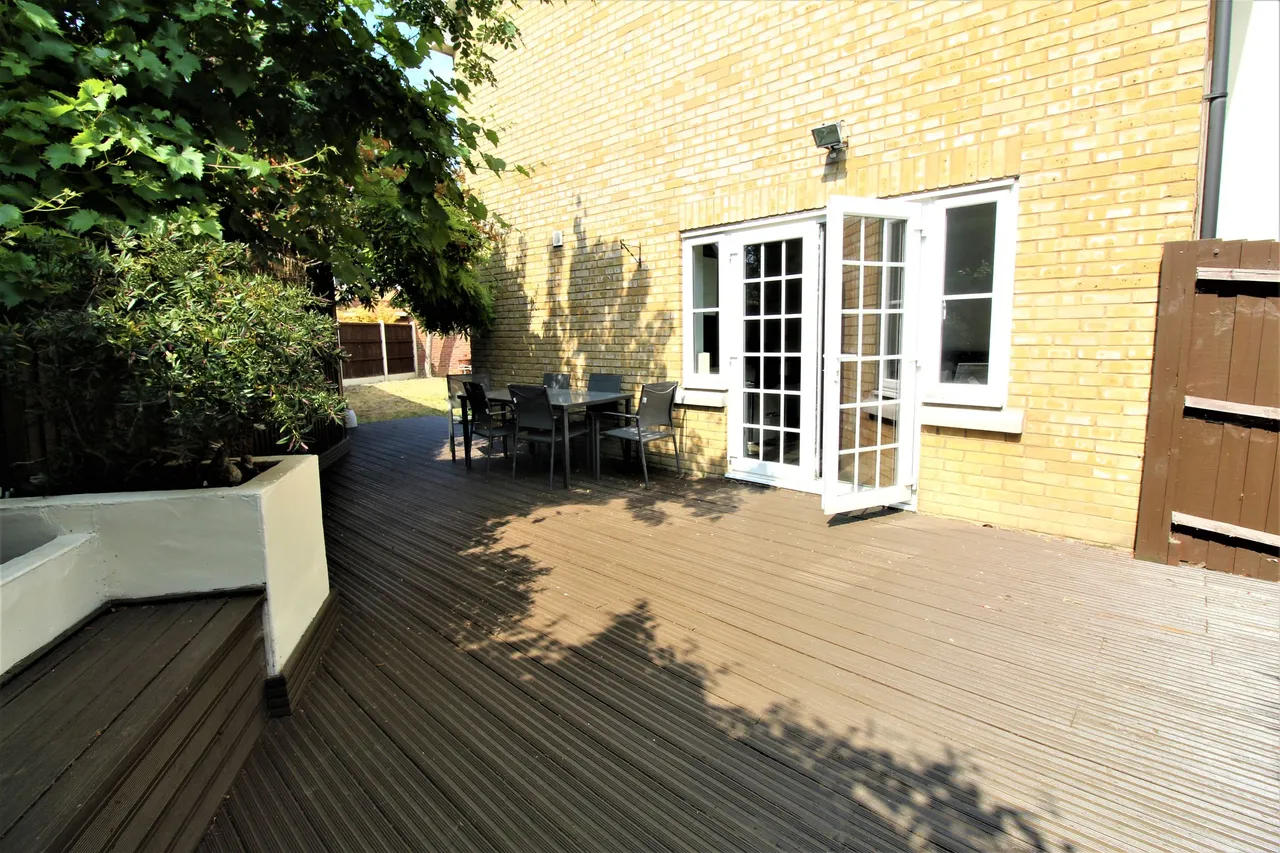 Parnell Close, Grays, Essex, RM16 6BQ, photo 12