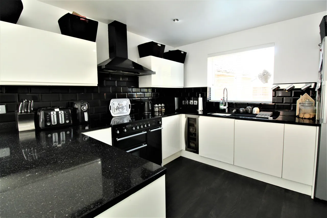 Parnell Close, Grays, Essex, RM16 6BQ, photo 7
