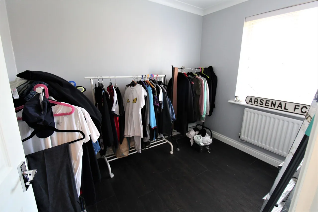Parnell Close, Grays, Essex, RM16 6BQ, photo 16
