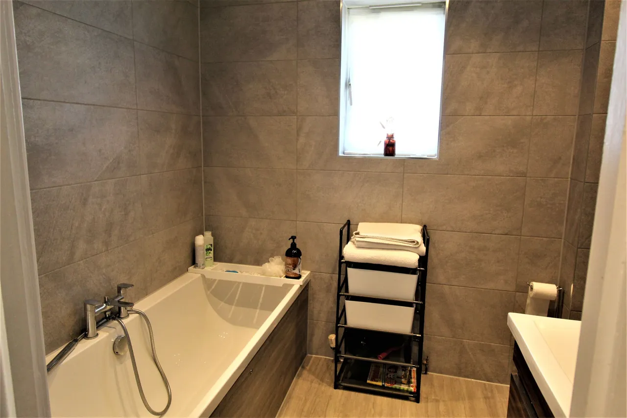 Parnell Close, Grays, Essex, RM16 6BQ, photo 14