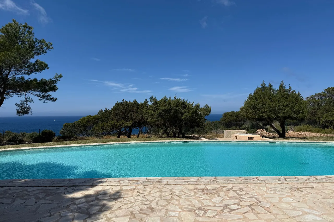 Cala Tarida, Ibiza, photo 5