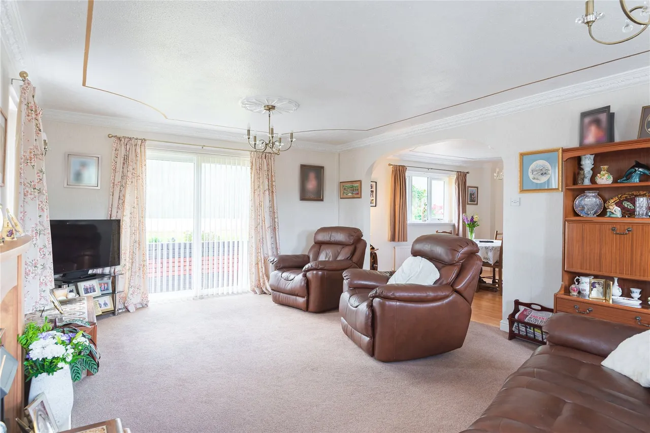 Barnfields, Newtown, Powys, SY16 2LA, photo 5