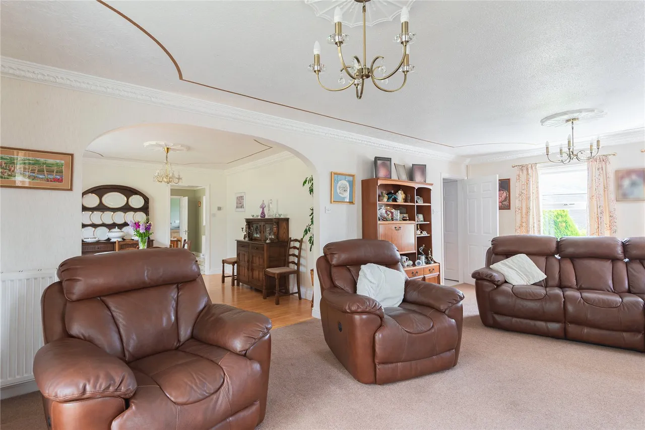 Barnfields, Newtown, Powys, SY16 2LA, photo 6