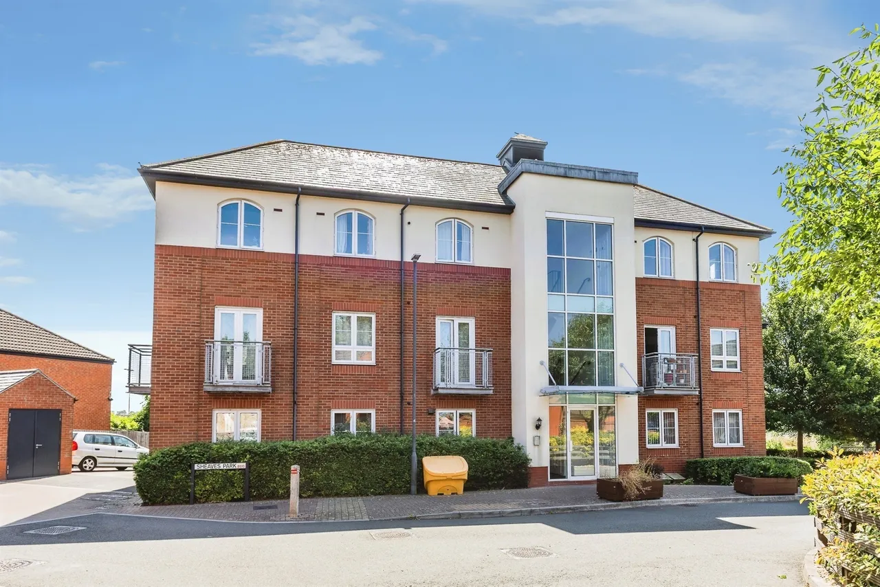 2 bed flat for sale — Jarratts Road, BRISTOL