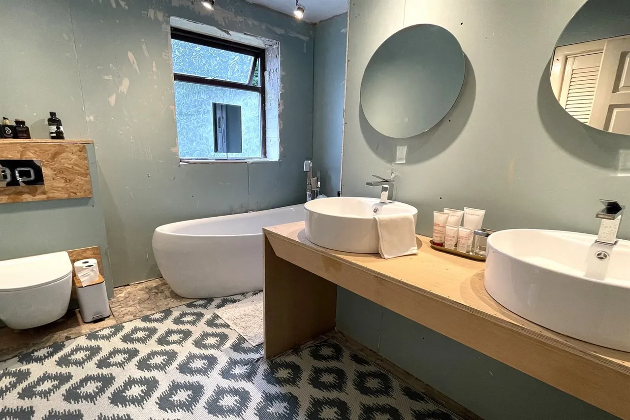 Mere, Knutsford, photo 18