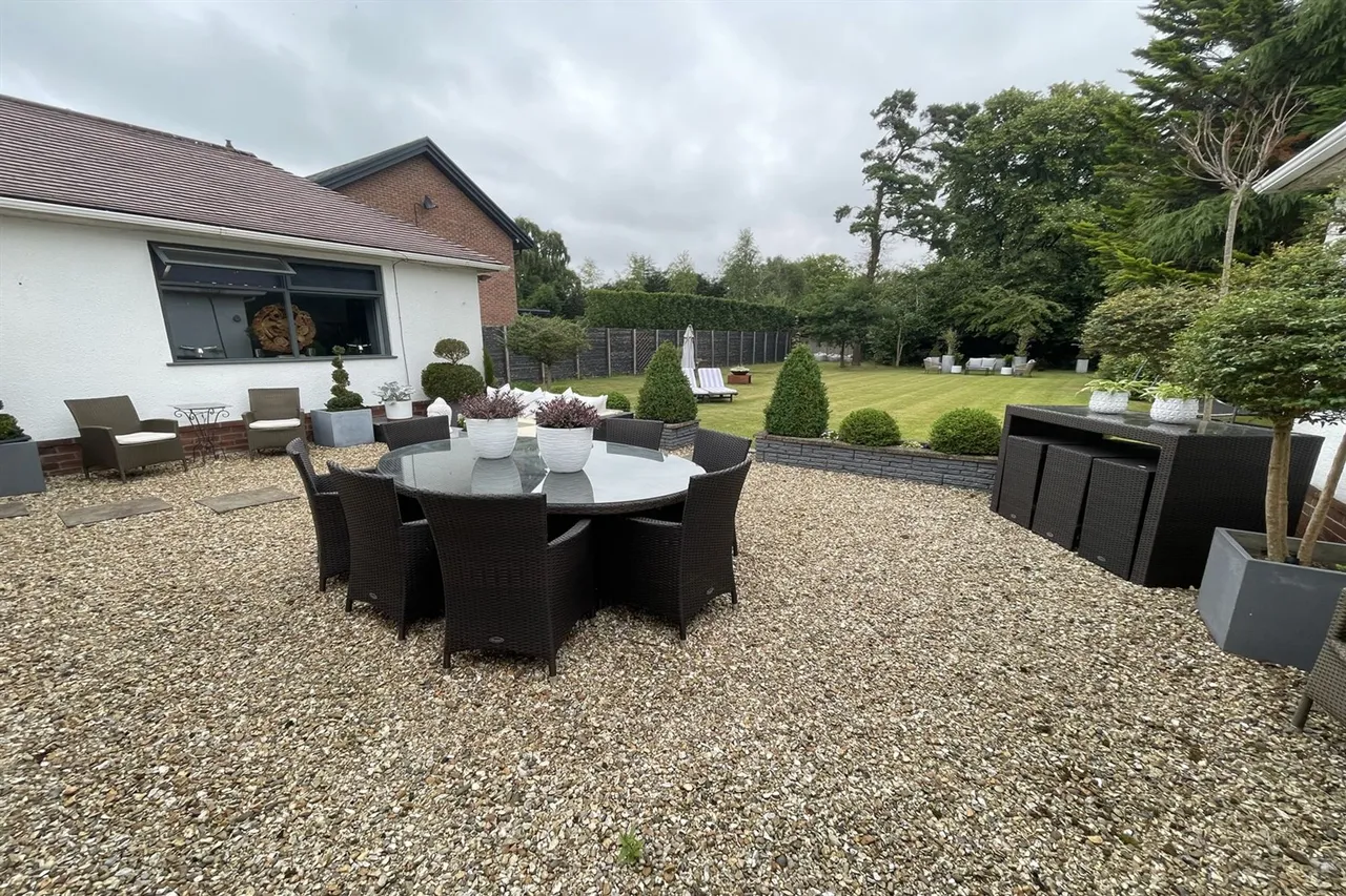 Mere, Knutsford, photo 19