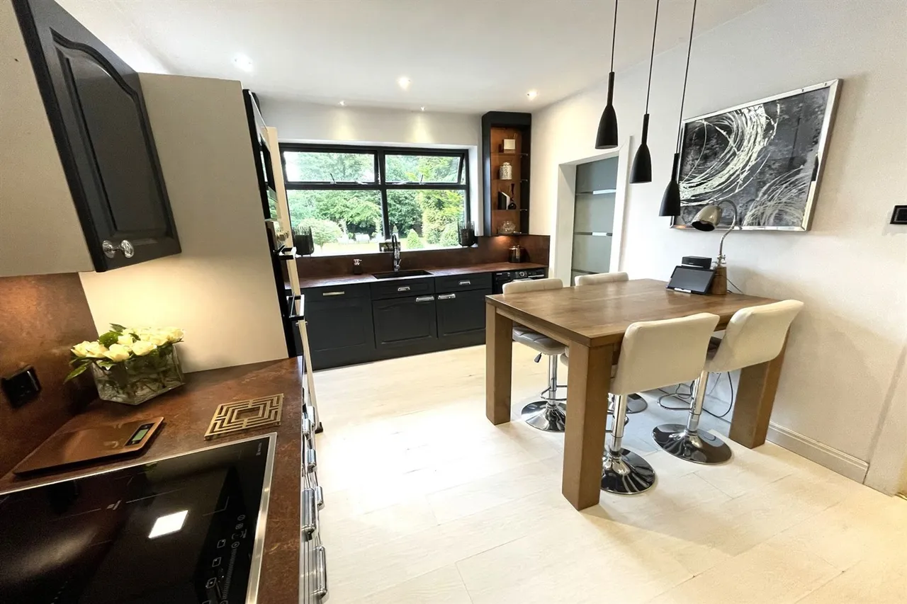 Mere, Knutsford, photo 9