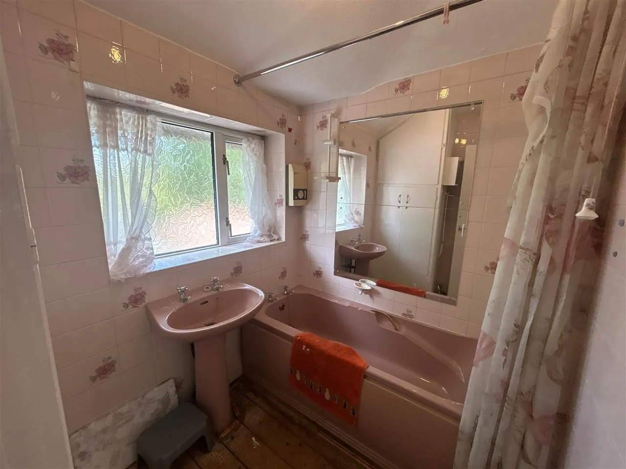 St Austell Drive, Heald Green, photo 11