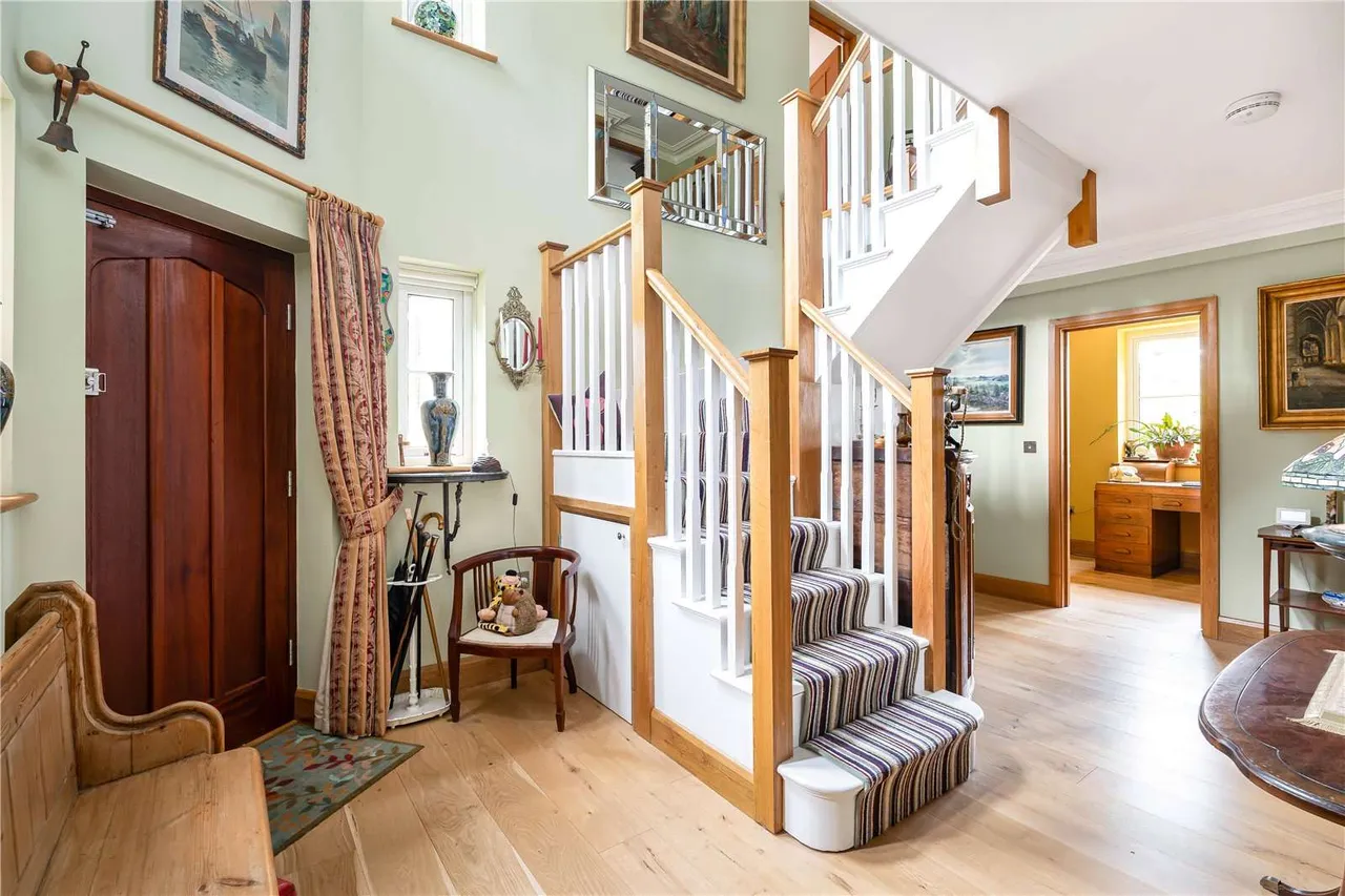 Gay Street, Pulborough, West Sussex, RH20 2HH, photo 3