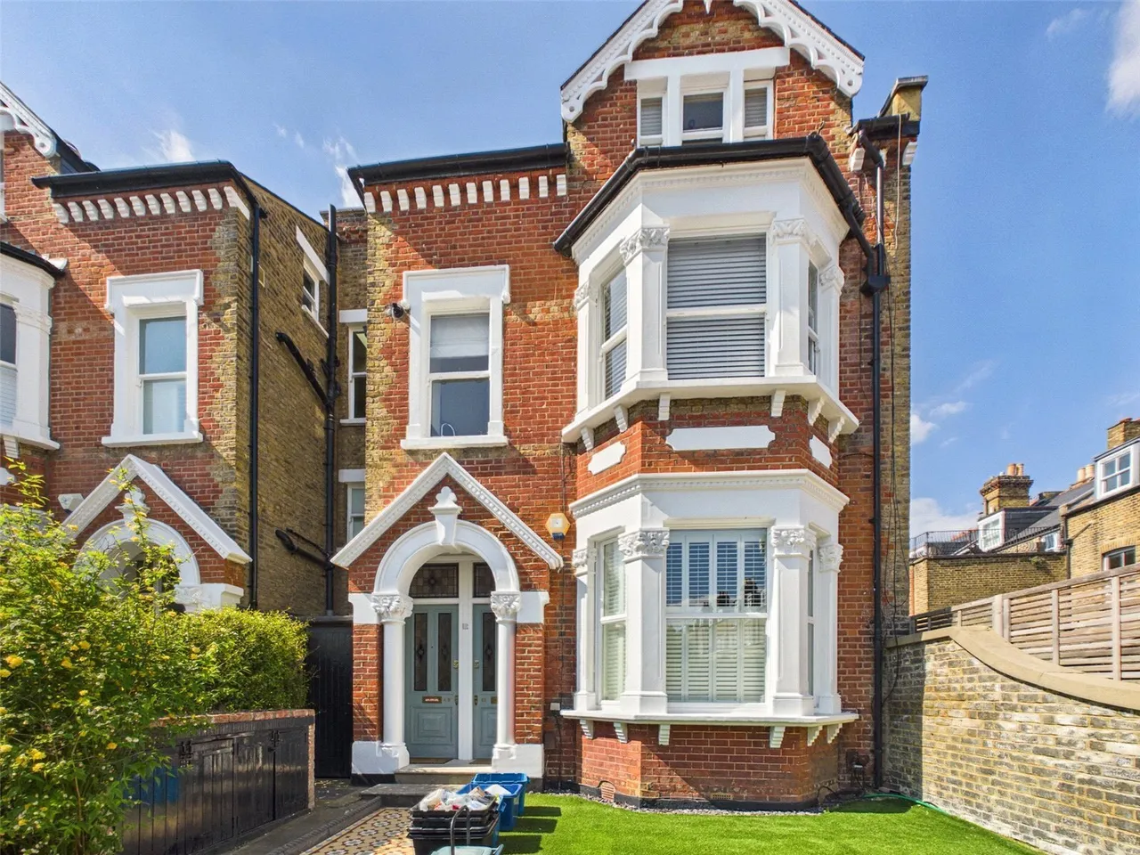 2 bed flat to rent, Lancaster Park, Richmond, TW10
