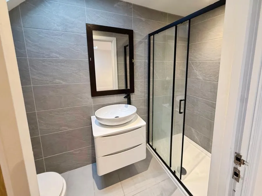 Finchampstead Road, Finchampstead, RG40, photo 12